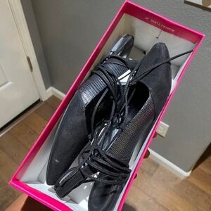 Black lace up flats with pointed toe Size 9